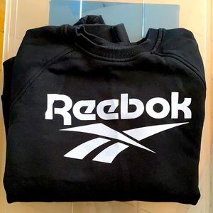 Reebok crewneck